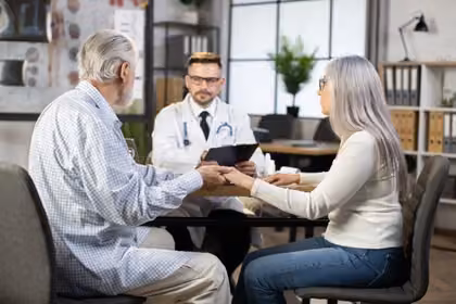 Geriatra - praca, zarobki, doświadczenie, zatrudnienie, przyszłość