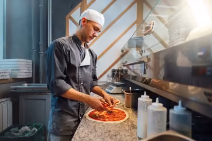 Technik żywienia i usług gastronomicznych - praca, zarobki, doświadczenie, zatrudnienie, przyszłość