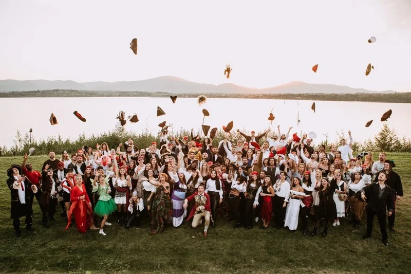 Sales Specialist with French