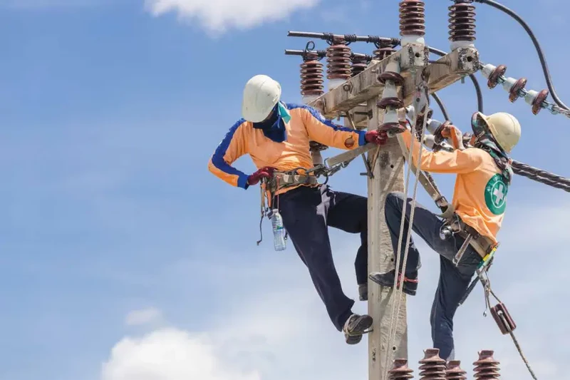 Elektryk - Pomocnik elektryka